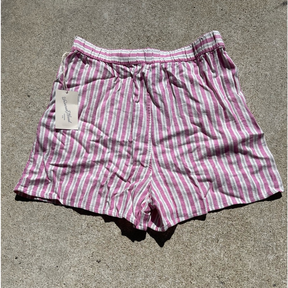 Pretty pink striped shorts